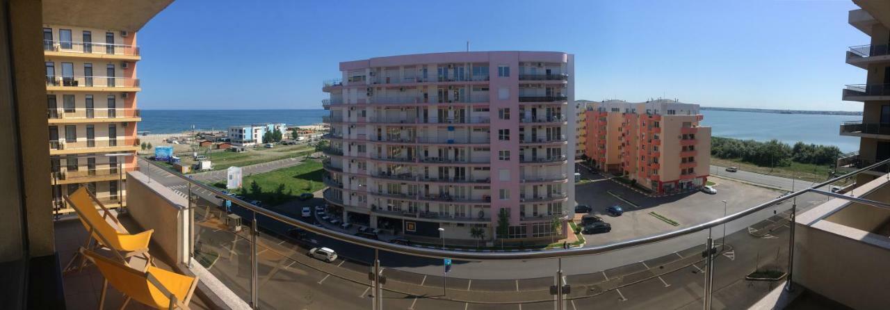 Summerland Apartment 45 Mamaia Esterno foto